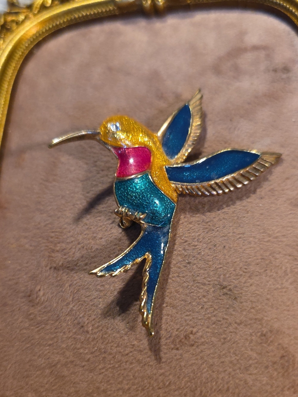 Vintage Liz Claiborne 2.75” Hummingbird Brooch Gold Tone Rhinestone Eye